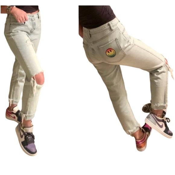 Host Pick! Sequin Smiley Face Patch Distressed Jeans Light Wash Boyfriend Jeans - Picture 2 of 16